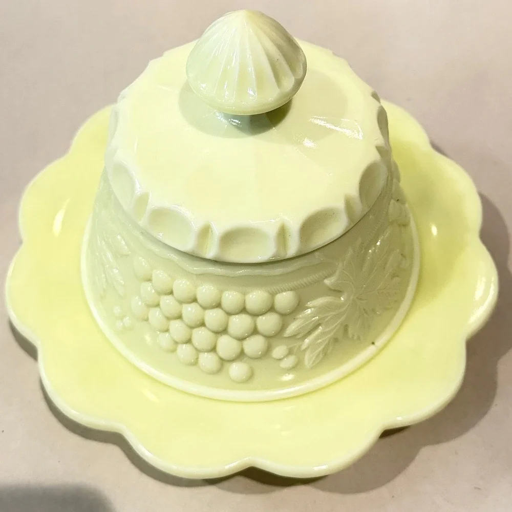 Northwood Grape & Cable Crystal Glass‎ Round Dome Butter Dish EAPG c.1910